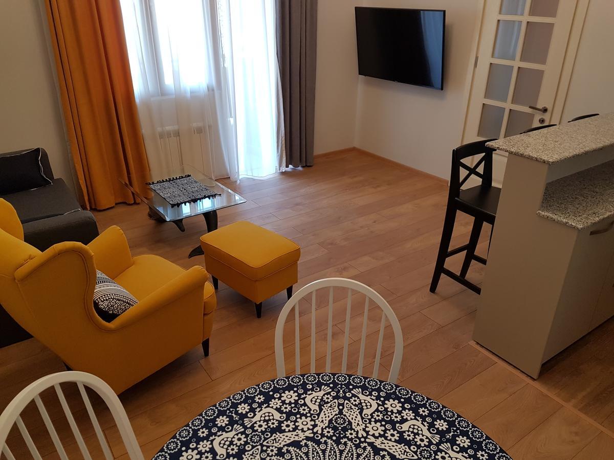 The Starry Night Apartment Batumi Kültér fotó