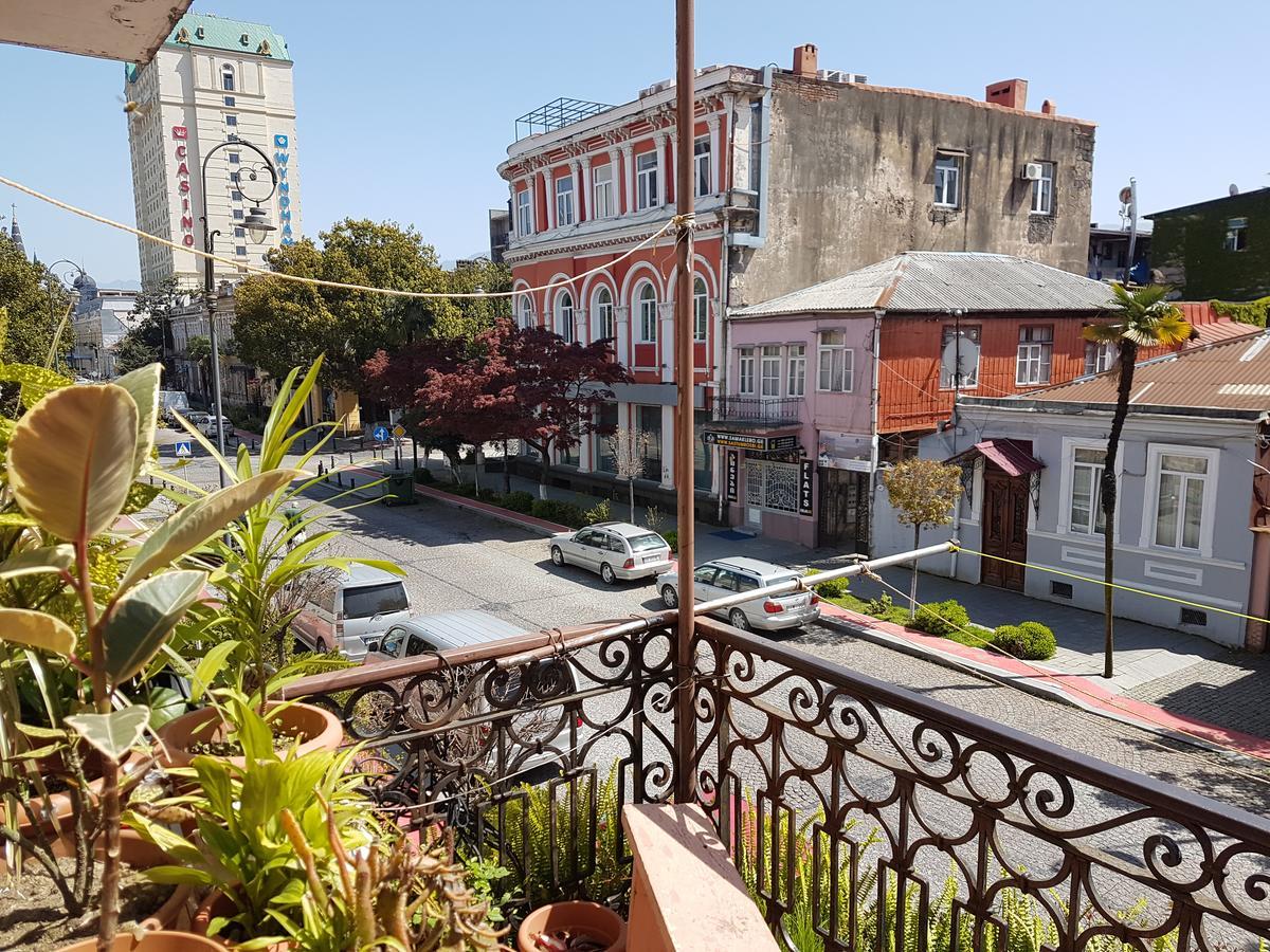 The Starry Night Apartment Batumi Kültér fotó